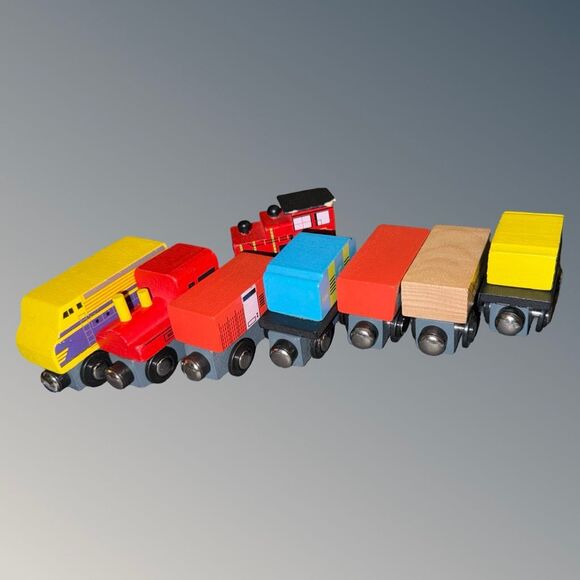 Set of 8 Magnetic Wooden Railway Trains Engines & Cars A25 - Picture 7 of 16